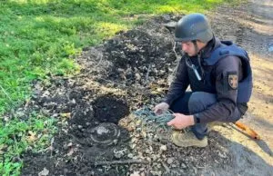 На Харківщині піротехніки за добу знешкодили 657 вибухонебезпечних предметів