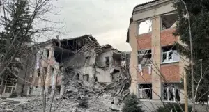У Куп'янську ворог поцілив у навчальний заклад