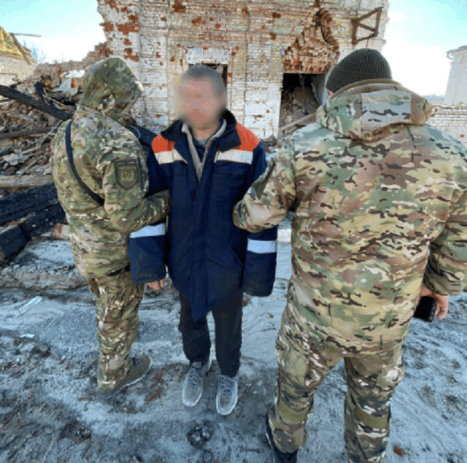 На Куп'янщині затримали окупанта, який переховувався у зруйнованих будівлях