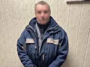 Мешканець Куп'янська відбирав відбитки пальців у учасників АТО