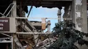 Пошкоджені будинки, пожежа, поранений - ситуація на Куп'янщині