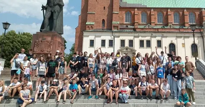 Учні та вчителі з Куп'янщини поїхали у Польщу