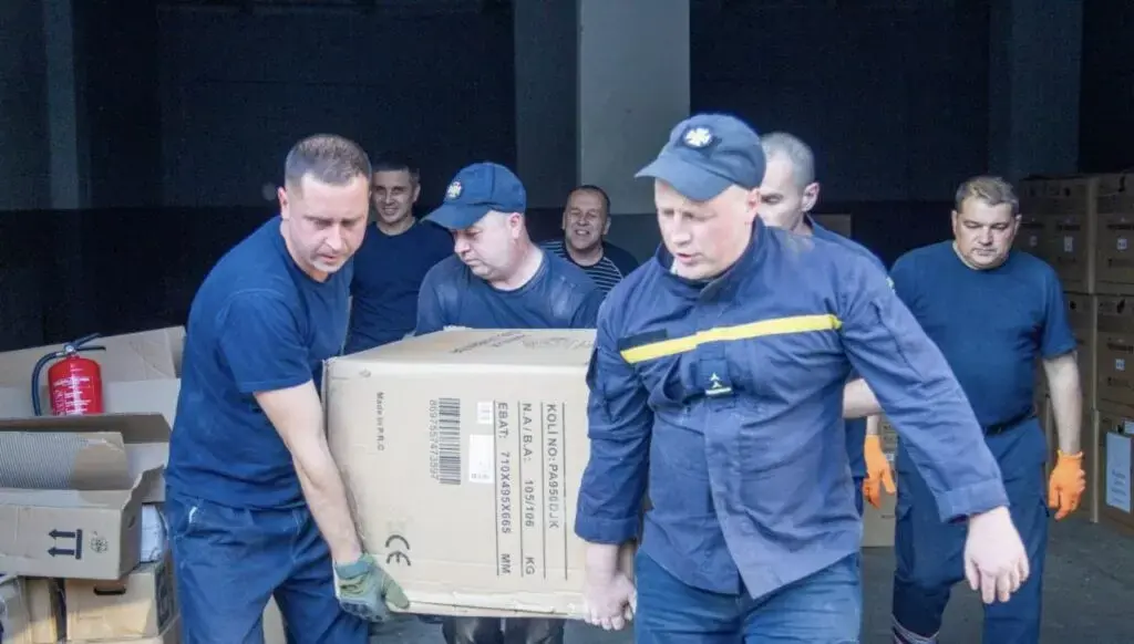 Купʼянська громада отримала генератори на зиму