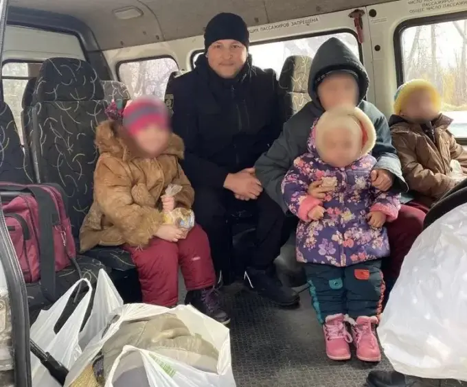 У Купʼянському районі з родини тимчасово вилучили чотирьох дітей