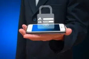 Мобильная безопасность: как выбрать смартфон с максимальной защитой данных
