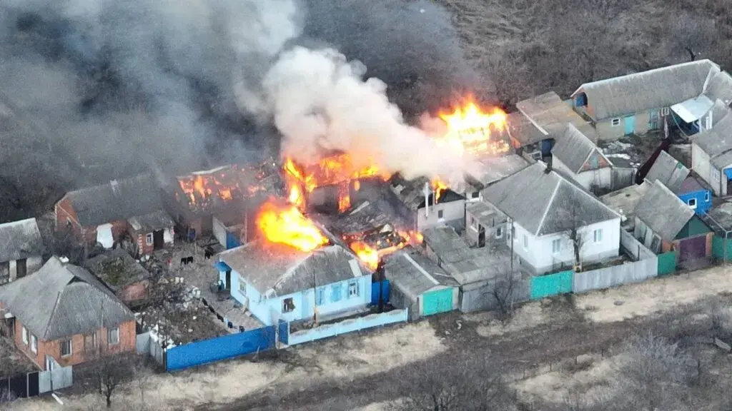 Троє поранених на Куп'янщині: ворог знову обстрілює прикордонні населені пункти