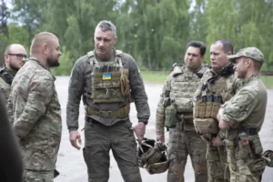 Віталій Кличко відвідав бійців у Харківській області та передав дрони
