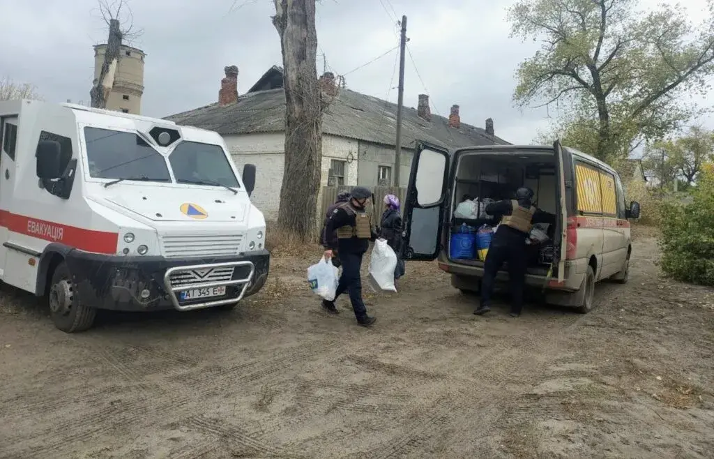Окупанти перебили газопровід у приватному секторі Купʼянська