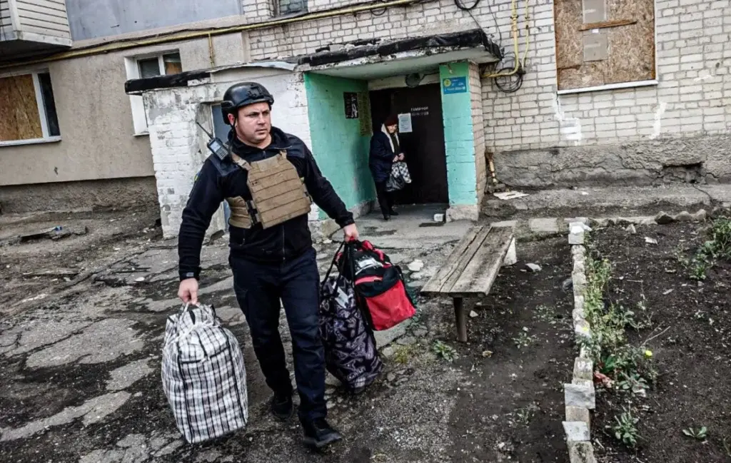 До Куп'янська намагаються повертатися люди з дітьми