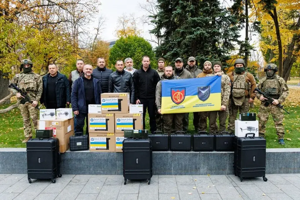 На Купʼянському напрямку бійцям передали техніку та обладнання на 5 млн грн