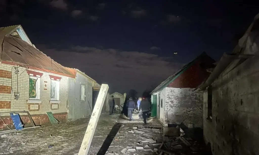 Окупанти влучили дроном по багатоповерхівці у Куп'янську