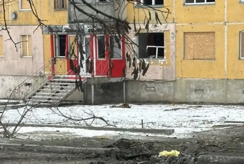 Росіяни поранили поліцейського у Куп'янську та націлились на авто швидкої, яка їхала на виклик
