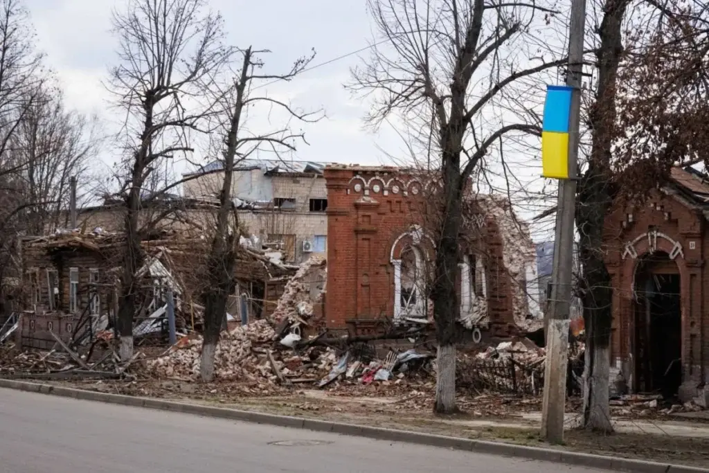 Жахлива ніч для Куп'янська: як оговтується місто після авіаударів