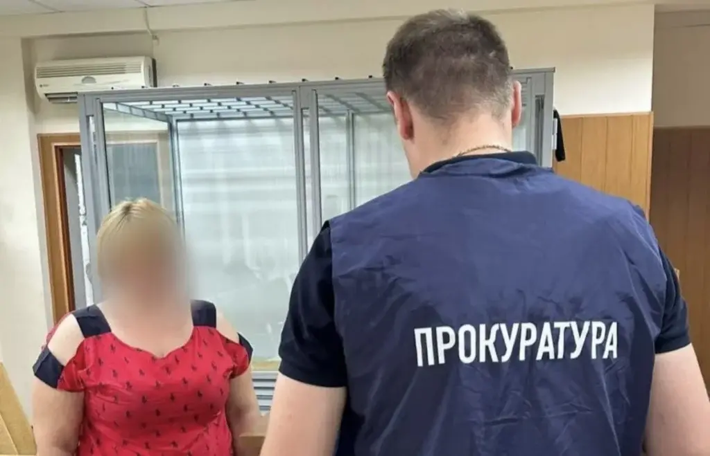 З бухгалтерки в начальниці: на суді колаборантка з Купʼянська не визнала свою вину