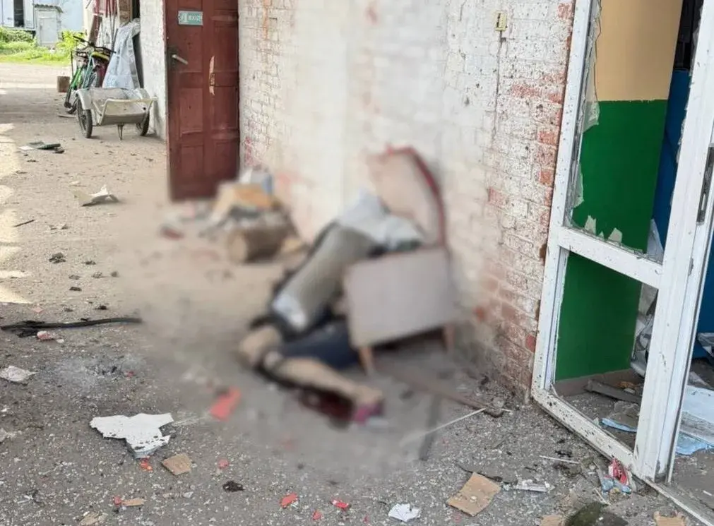 У Куп'янську обстріляли комунальне підприємство: вбито жінку, трьох чоловіків - поранено