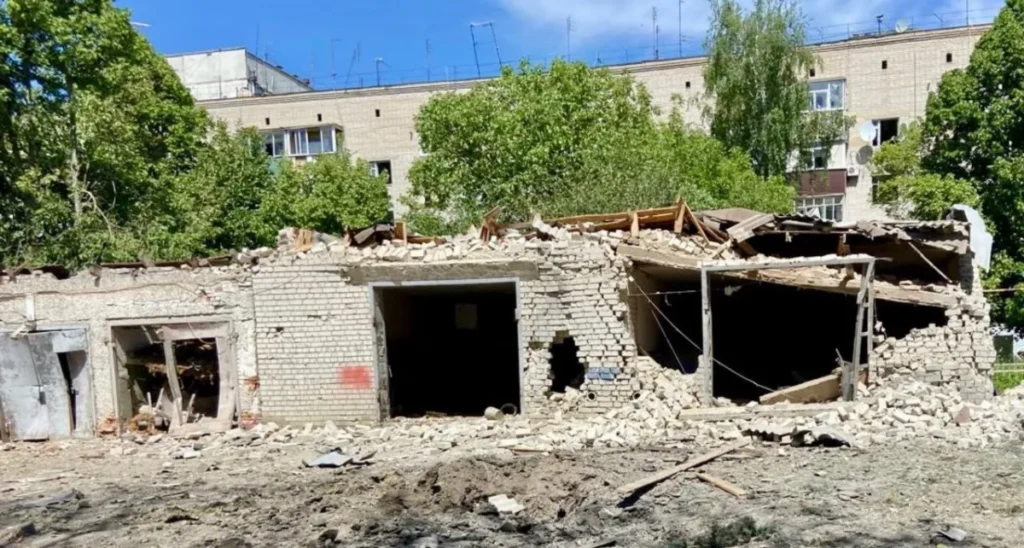 Росіяни обстріляли комунальне підприємство у Куп'янську - двоє працівників загинули