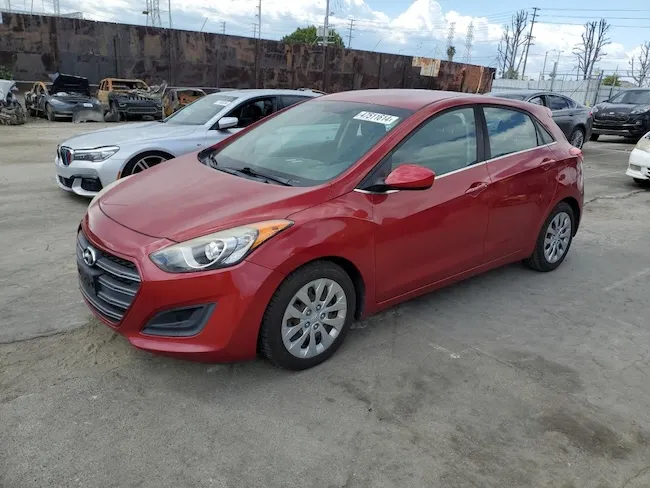 Hyundai хетчбек з аукціону США — раціональний вибір для українського водія