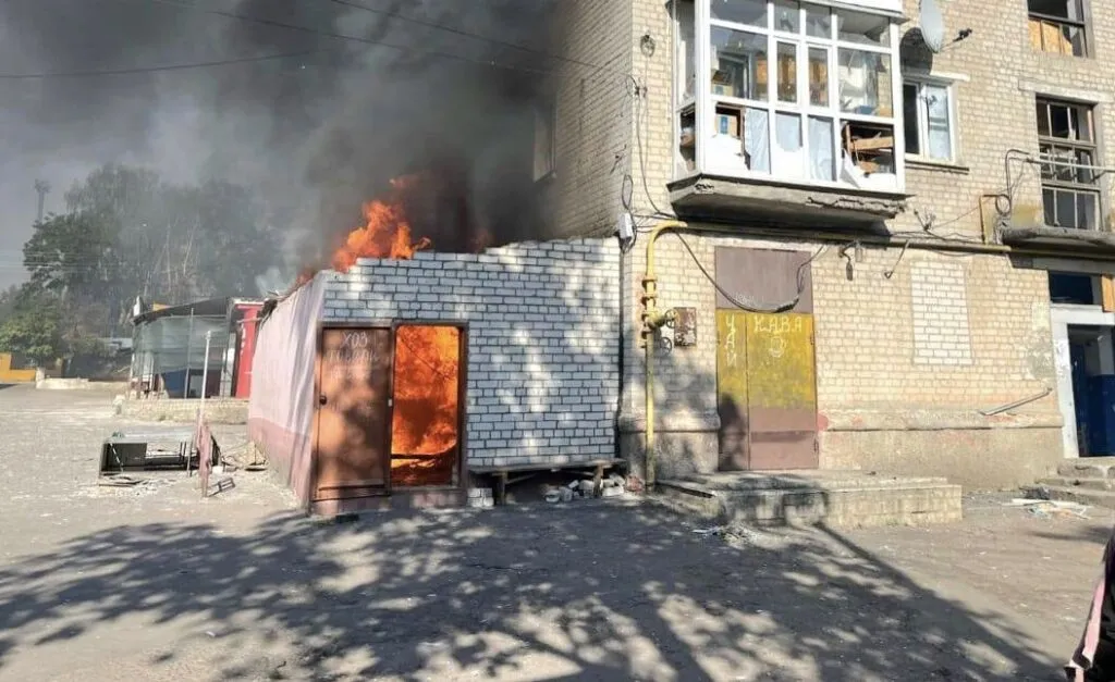 Купʼянськ знову під обстрілом: двоє мирних мешканців поранені внаслідок атаки