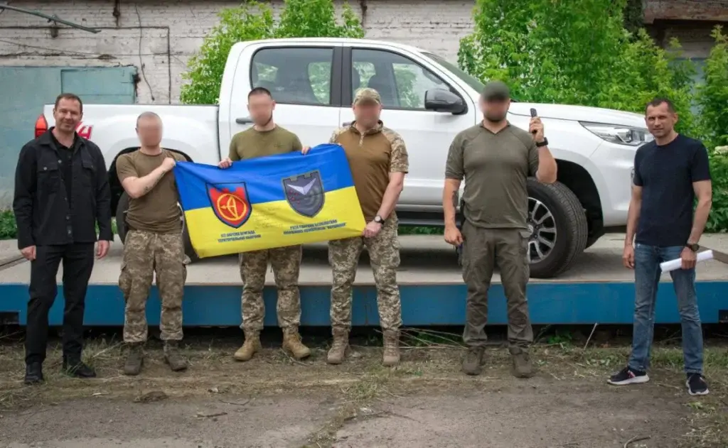 Допомога ЗСУ: підрозділам на Купʼянському напрямку передали техніку та дрони на понад 7 млн грн