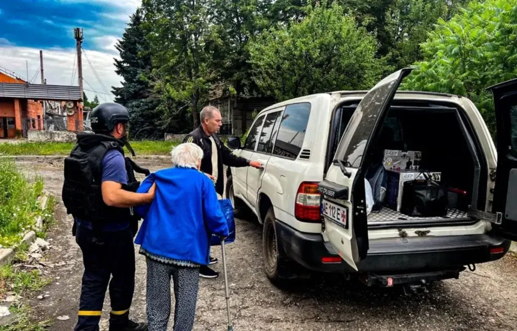 З 7 сел Куп'янського району оголосили обов'язкову евакуацію