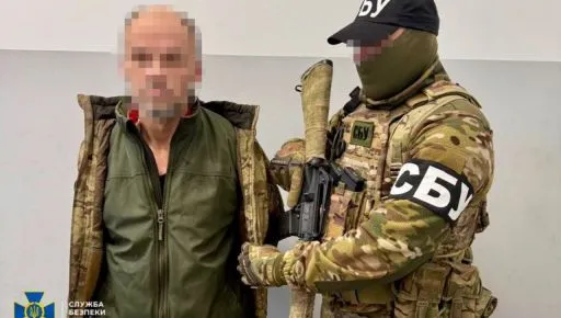 На Харківщині засудили окупанта, який взяв у заручники двох жінок