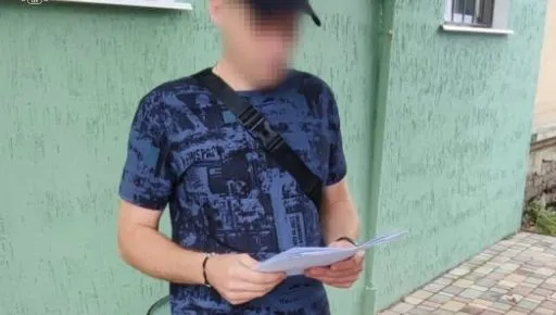 На Харківщині затримали п'яного водія без прав, який намагався підкупити поліцейського
